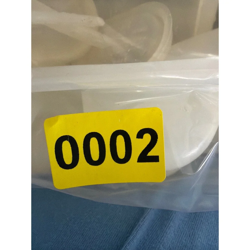 Tupperware vintage ice